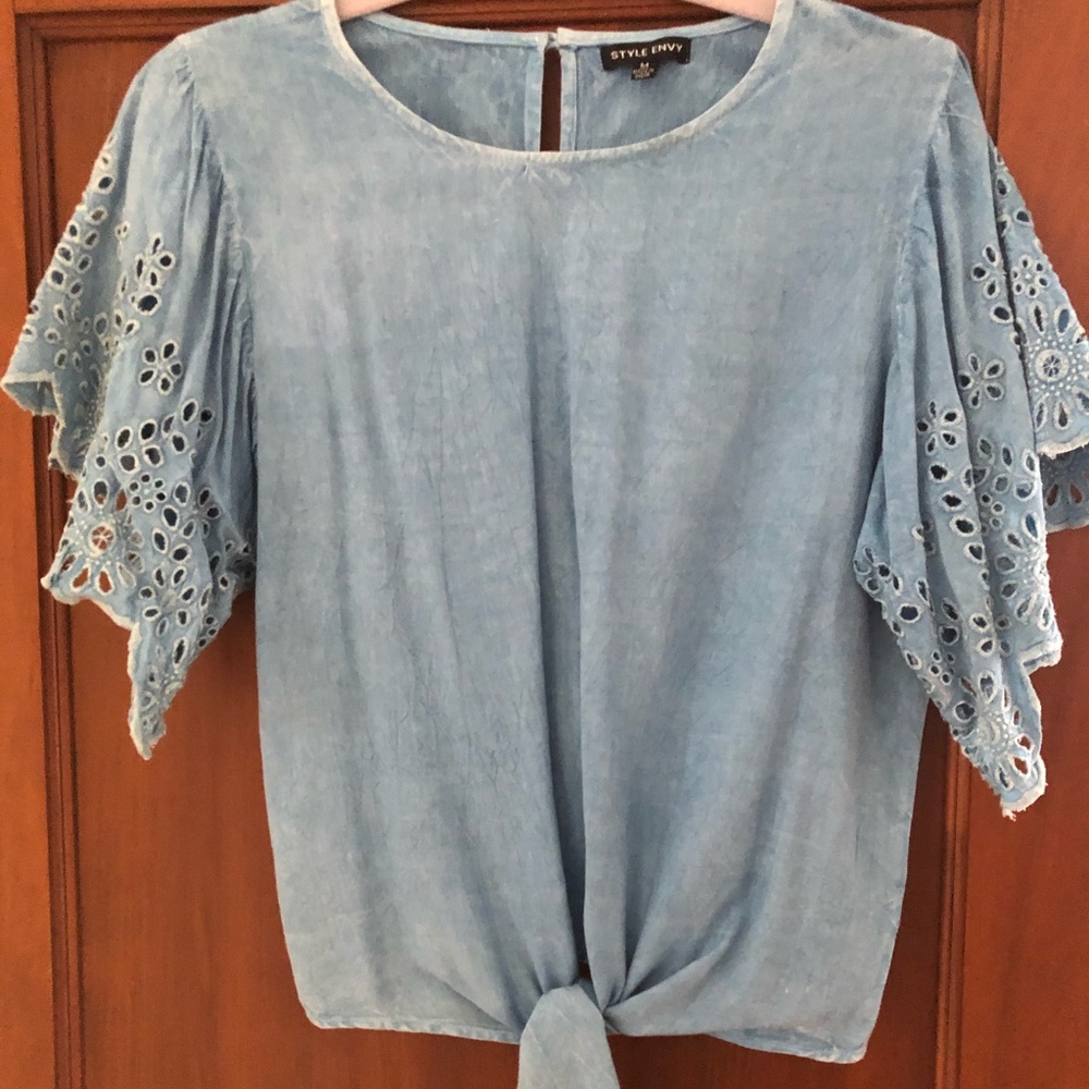 Denim Short Sleeve Shirt with Front Tie Sz M
